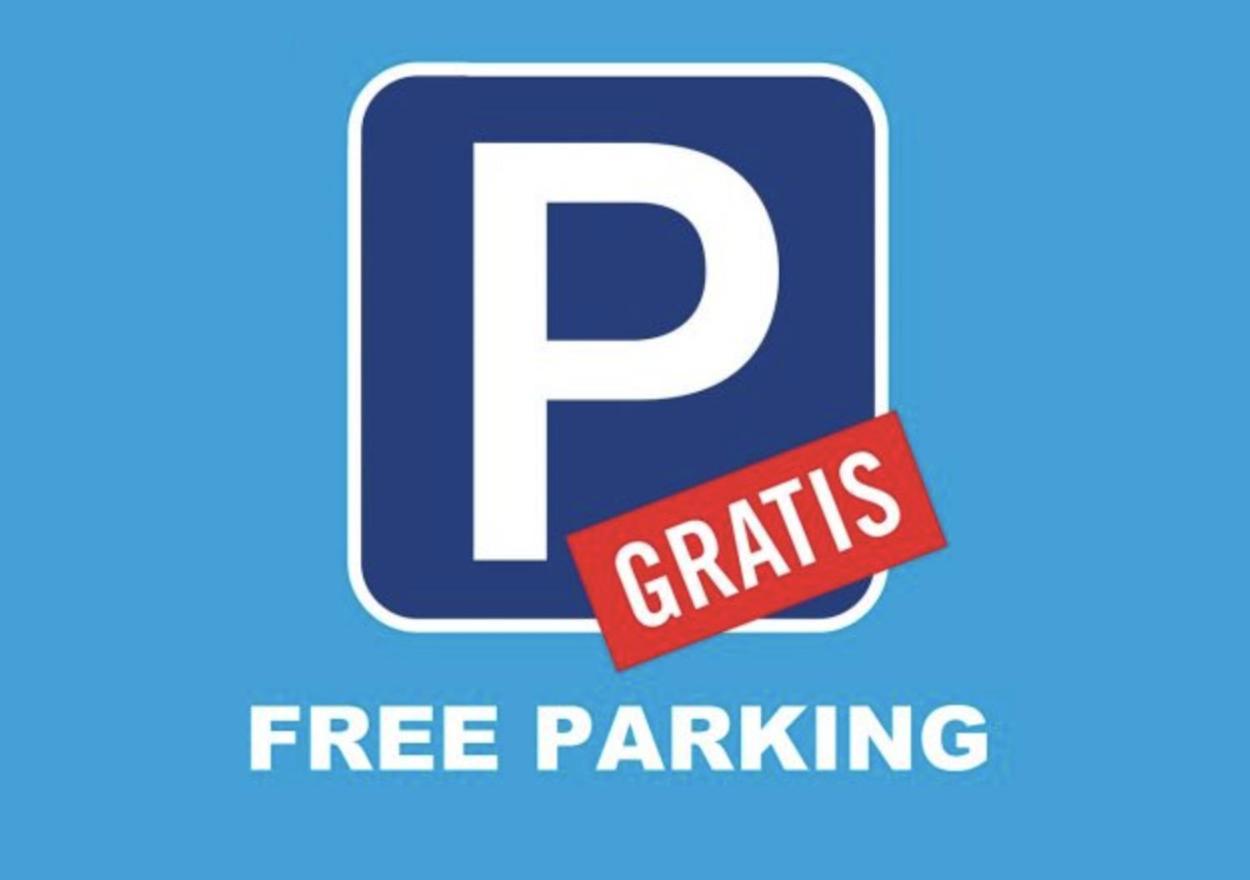 Central And Beautiful Apartment - Free Parking Málaga Kültér fotó
